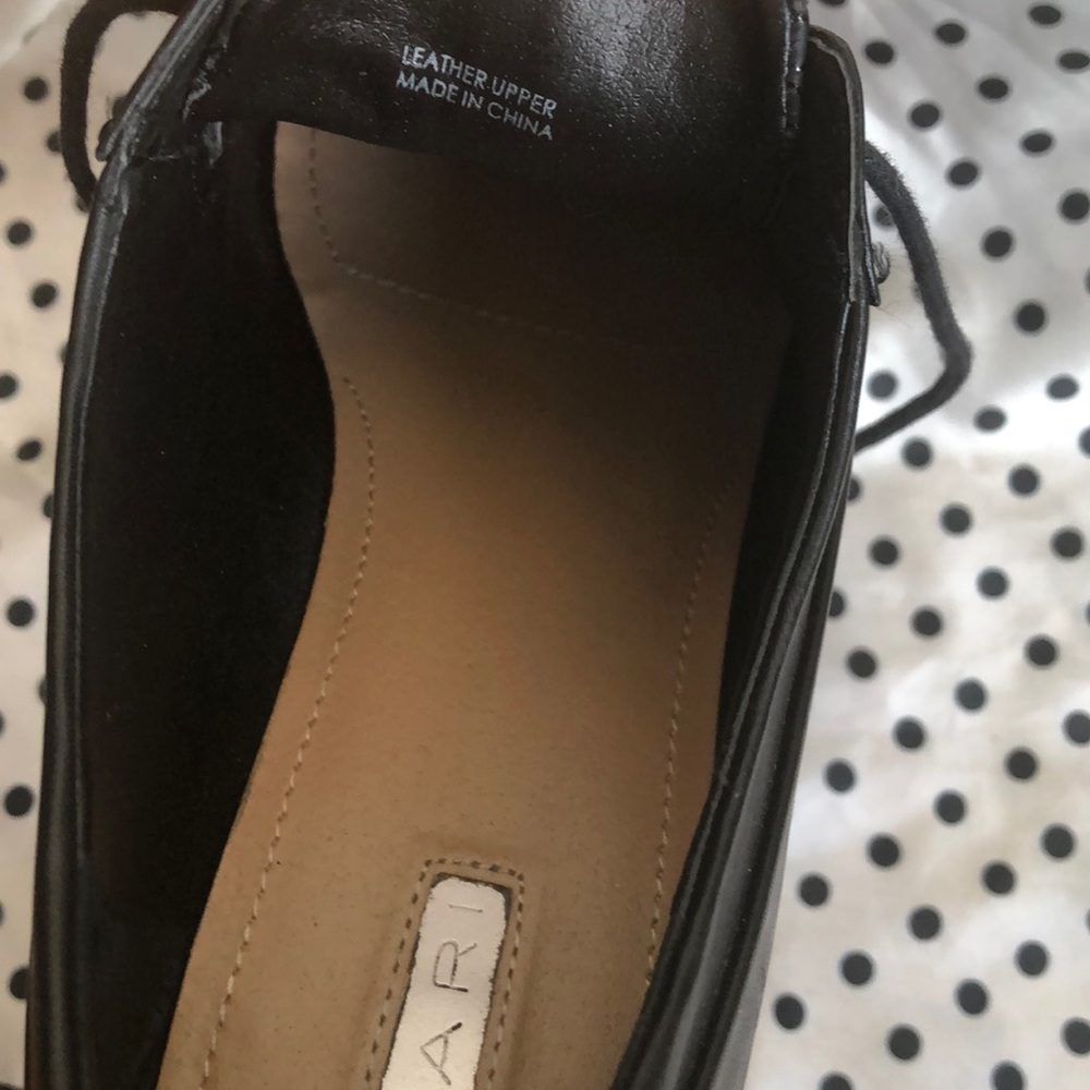 Tahari Snake Leather Oxfords - Picture 7 of 8